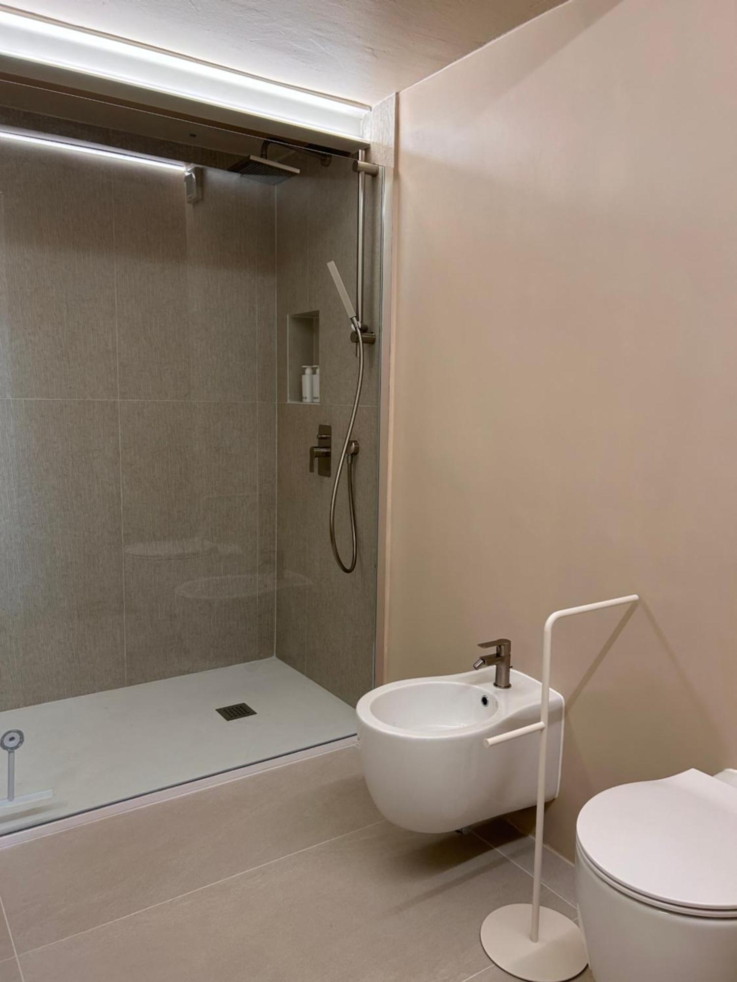 Vireo Rooms Санта Мария Наварезе Екстериор снимка